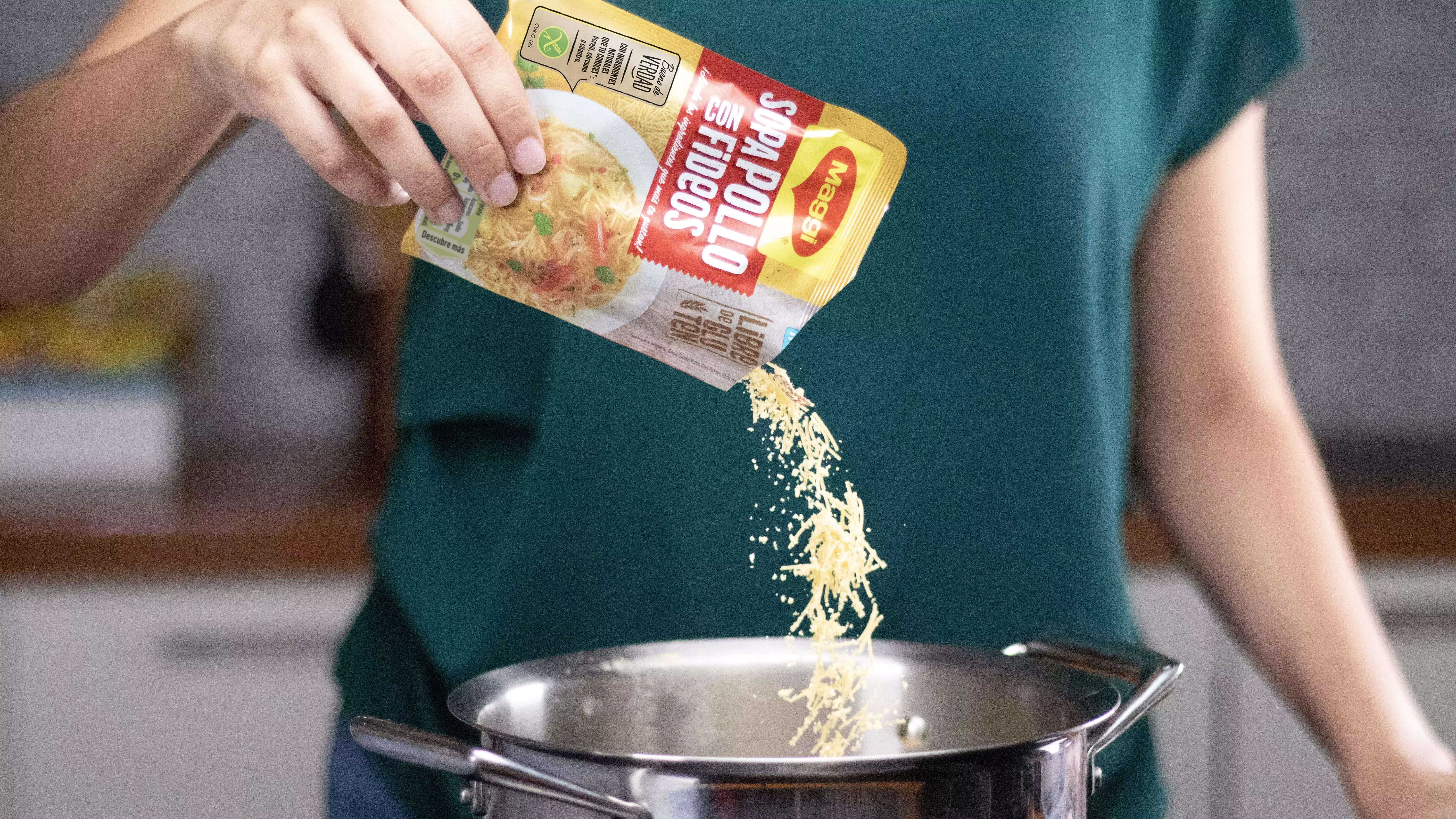 Sopa de Pollo con fideos Maggi libre de gluten