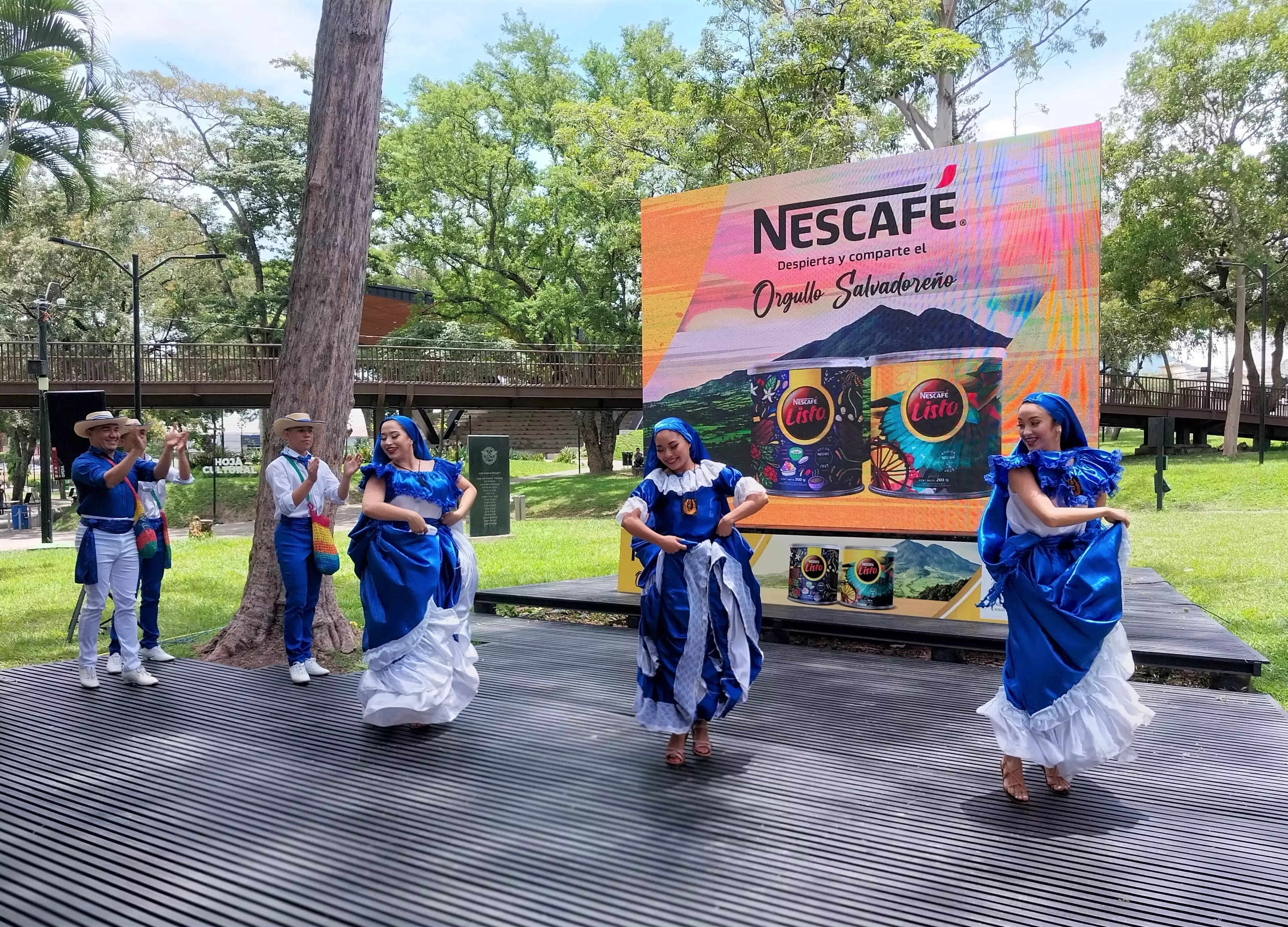 Presentación durante el lanzamiento de los nuevos diseños de colección de Nescafé Listo