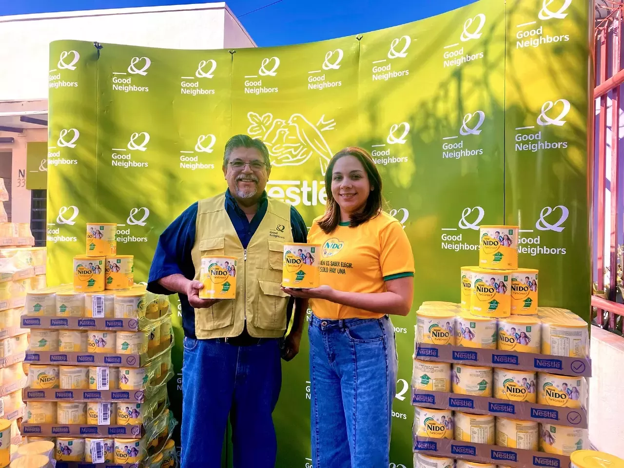 Nestlé Donacion de leche